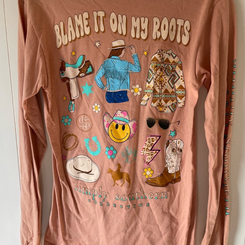 Simply Southern women’s Long Sleeve Shirt - Peach